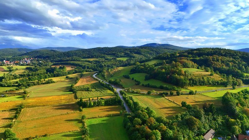 Widok z lotu ptaka na ziemię kłodzką